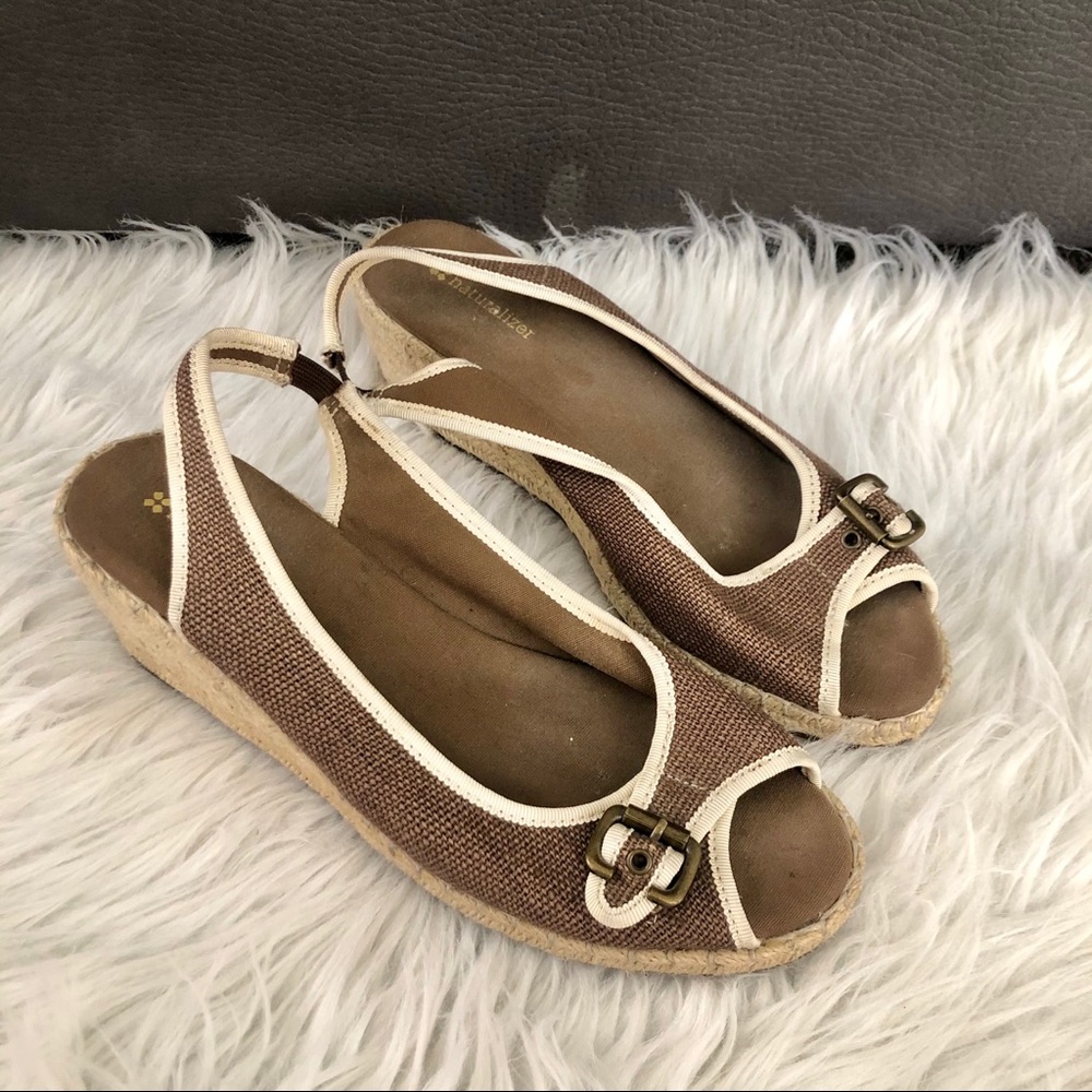 Naturalizer brown & cream sling back wedges, 9.5